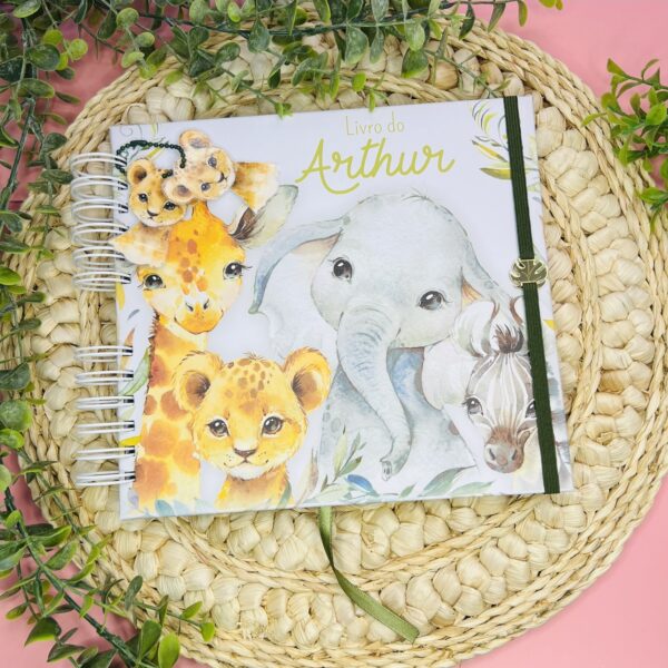 Livro do Bebê Safari
