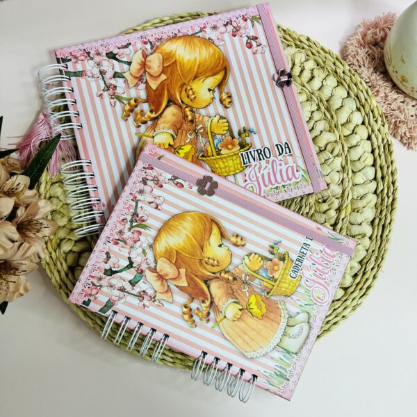 Combo Livro do Bebê + Caderneta de Vacina Boneca